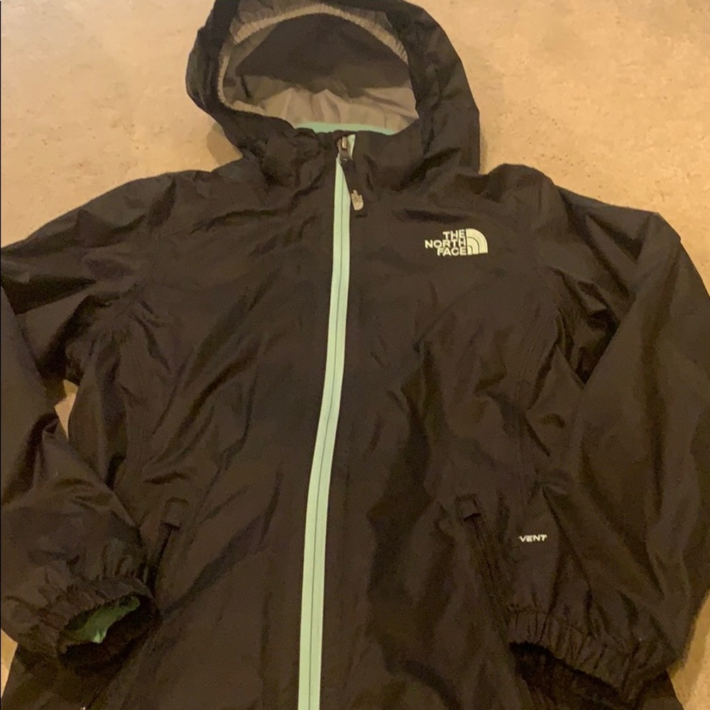 The north face jacket for girls in minty green